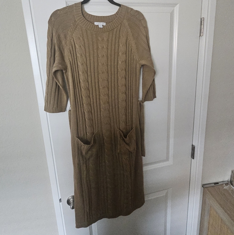New York & Company Tan Long Sleeve Dress